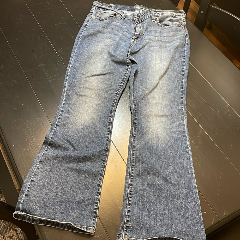 Signature Levi Strauss modern boot cut jeans; size 14 short